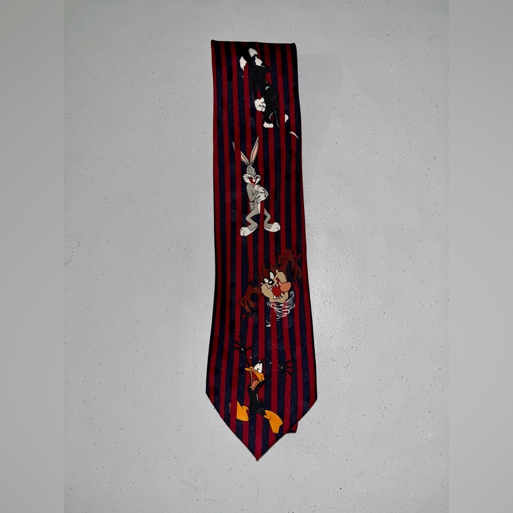 NIBag Looney Tunes Striped Tie